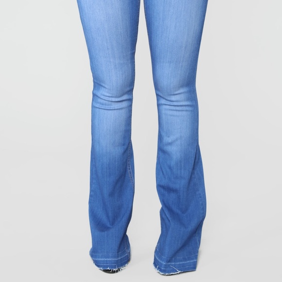 Fashion Nova - Here For You Flare Jeans / Medium Blue Wash - Picture 6 of 6